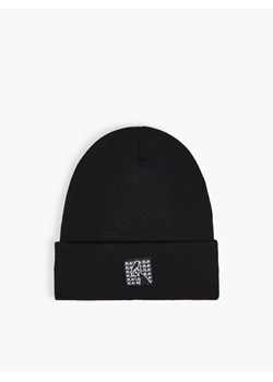 Cropp - Czapka beanie z naszywką - czarny ze sklepu Cropp w kategorii Czapki zimowe męskie - zdjęcie 124875357