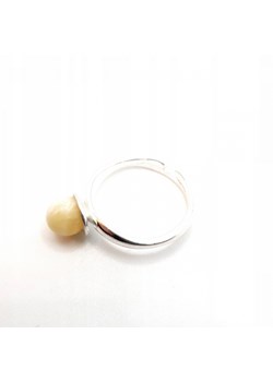 Pierścionek srebrny z bursztynem kulka mleczna reg ze sklepu SHYMI.pl w kategorii Pierścionki - zdjęcie 125203295