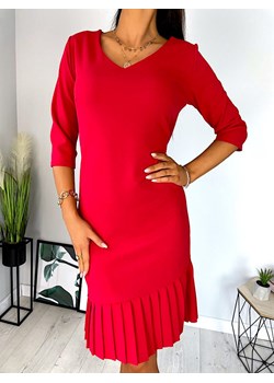 Czerwona Sukienka z Plisowaną Falbanką ze sklepu ModnaKiecka.pl w kategorii Sukienki - zdjęcie 125465685