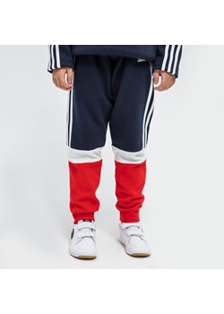 Adidas spodnie chłopięce 