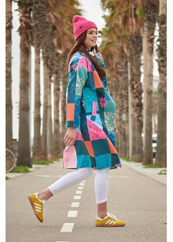 Patchworkowy płaszcz o klasycznym kroju Garden Of Magic XS ze sklepu NAOKO w kategorii Płaszcze damskie - zdjęcie 126152597