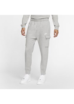 Męskie spodnie cargo Nike Sportswear Club Fleece - Szary ze sklepu Nike poland w kategorii Spodnie męskie - zdjęcie 126287476