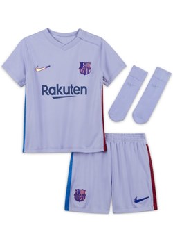 Strój piłkarski dla niemowląt i maluchów FC Barcelona 2021/22 (wersja wyjazdowa) - Fiolet ze sklepu Nike poland w kategorii Odzież dla niemowląt - zdjęcie 126289417