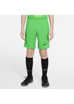 Spodenki chłopięce zielone Nike na lato 