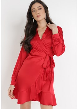 Czerwona Sukienka Lasthine ze sklepu Born2be Odzież w kategorii Sukienki - zdjęcie 126589515