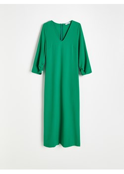 Sukienka Reserved casual z długim rękawem z dekoltem w literę v 