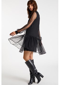 Tiulowa sukienka z dżetami ze sklepu MONNARI w kategorii Sukienki - zdjęcie 127707108