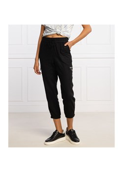 DKNY JEANS Lniane spodnie | Regular Fit ze sklepu Gomez Fashion Store w kategorii Spodnie damskie - zdjęcie 128065948