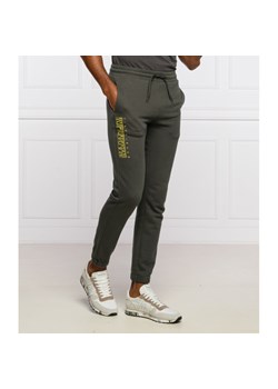 Napapijri Spodnie dresowe MALLAR | Slim Fit ze sklepu Gomez Fashion Store w kategorii Spodnie męskie - zdjęcie 128077646