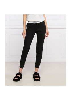 Calvin Klein Underwear Spodnie dresowe | Slim Fit ze sklepu Gomez Fashion Store w kategorii Spodnie damskie - zdjęcie 128079179