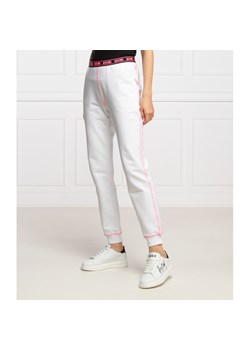 Moschino Underwear Spodnie dresowe | Regular Fit ze sklepu Gomez Fashion Store w kategorii Spodnie damskie - zdjęcie 128094457