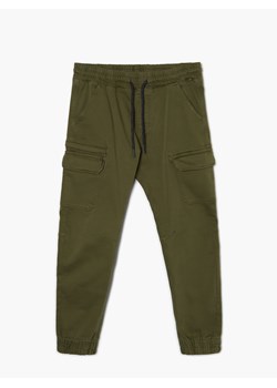 Cropp - Zielone joggery męskie slim - zielony ze sklepu Cropp w kategorii Spodnie męskie - zdjęcie 128194497