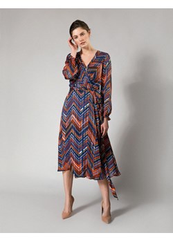 Kopertowa sukienka z maseczką ze sklepu Molton w kategorii Sukienki - zdjęcie 130216407