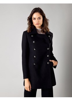 Krótki płaszcz z ozdobnymi guzikami ze sklepu Molton w kategorii Płaszcze damskie - zdjęcie 130216838