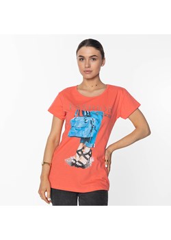 Koralowa damska koszulka z nadrukiem - Odzież ze sklepu royalfashion.pl w kategorii Bluzki damskie - zdjęcie 130849218