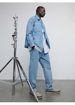 Reserved - Jeansowa kurtka z otwartymi kieszeniami - Niebieski ze sklepu Reserved w kategorii Kurtki męskie - zdjęcie 131635686
