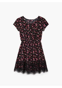 Cropp - Kwiecista sukienka z koronką - Czarny ze sklepu Cropp w kategorii Sukienki - zdjęcie 132185115