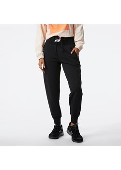 Spodnie New Balance WP21503BK – czarne ze sklepu New Balance Poland w kategorii Spodnie damskie - zdjęcie 132561108