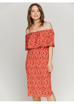 Sukienka z odsłoniętymi ramionami Bialcon ze sklepu Eye For Fashion w kategorii Sukienki - zdjęcie 133017638
