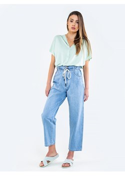 Spodnie jeans damskie o luźnym kroju Zoey 185 ze sklepu Big Star w kategorii Jeansy damskie - zdjęcie 133510136