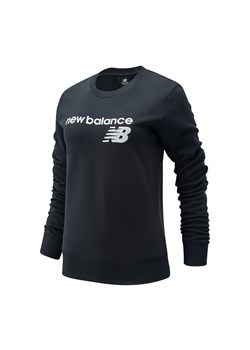 Bluza New Balance WT03811BK - czarna ze sklepu streetstyle24.pl w kategorii Bluzy damskie - zdjęcie 133662457