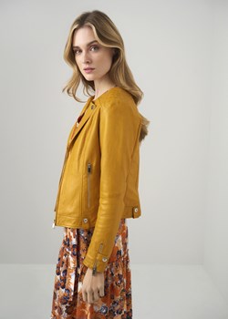 Pomarańczowa kurtka skórzana damska ze sklepu OCHNIK w kategorii Kurtki damskie - zdjęcie 134216496