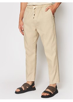 Imperial Spodnie materiałowe PD2UBJWTD Beżowy Regular Fit ze sklepu MODIVO w kategorii Spodnie męskie - zdjęcie 134327886