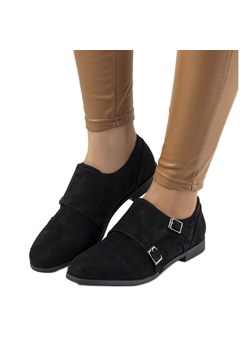 czarne buty na koturnie deichmann