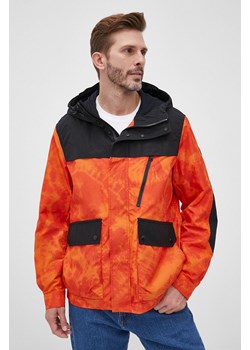 Woolrich kurtka męska kolor pomarańczowy przejściowa ze sklepu ANSWEAR.com w kategorii Kurtki męskie - zdjęcie 135058967