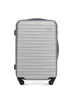 Średnia walizka z ABS-u z żebrowaniem ze sklepu WITTCHEN w kategorii Walizki - zdjęcie 135140836