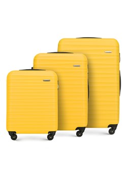 Zestaw walizek z ABS-u z żebrowaniem ze sklepu WITTCHEN w kategorii Walizki - zdjęcie 135141387