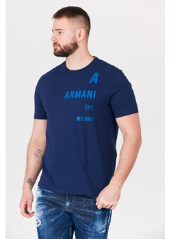 ARMANI EXCHANGE - Granatowy t-shirt męski z niebieskim logo ze sklepu outfit.pl w kategorii T-shirty męskie - zdjęcie 135443668