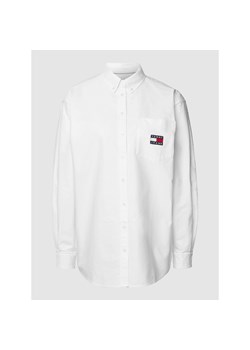 Bluzka koszulowa z naszywką z logo ze sklepu Peek&Cloppenburg  w kategorii Koszule damskie - zdjęcie 135628566