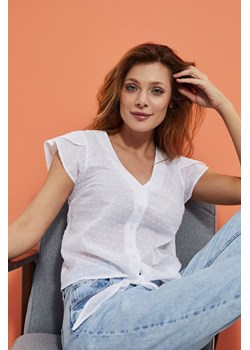 Bluzka koszulowa z wiązaniem ze sklepu Moodo.pl w kategorii Bluzki damskie - zdjęcie 135878997