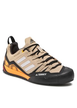 Buty adidas - Terrex Swift Solo 2 GZ0333 Beige Tone/Grey One/Flash Orange ze sklepu eobuwie.pl w kategorii Buty sportowe męskie - zdjęcie 136771989