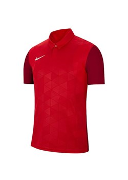 T-shirt męski Nike czerwony z krótkim rękawem w sportowym stylu 