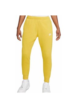 Spodnie dresowe męskie NSW Club Jogger Nike ze sklepu SPORT-SHOP.pl w kategorii Spodnie męskie - zdjęcie 138214626