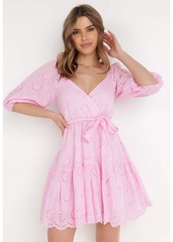 Różowa Sukienka Daphlenia ze sklepu Born2be Odzież w kategorii Sukienki - zdjęcie 138287006