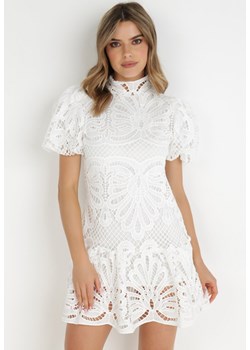 Biała Sukienka Cilleis ze sklepu Born2be Odzież w kategorii Sukienki - zdjęcie 138707165