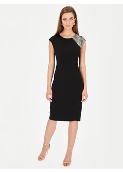 Czarna sukienka z koronkową wstawką L'AF Edith: elegancka, na przyjęcia ze sklepu Eye For Fashion w kategorii Sukienki - zdjęcie 138751397