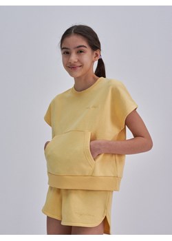Koszulka dziewczęca z dresowej dzianiny żółta Esmelka 200 ze sklepu Big Star w kategorii Bluzki dziewczęce - zdjęcie 139425999