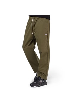 Spodnie Champion Straight Leg Cropped Woven 216544-GS556 - zielone ze sklepu streetstyle24.pl w kategorii Spodnie męskie - zdjęcie 139563717