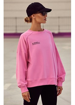 Różowa bluza oversize z napisem M613, Kolor różowy, Rozmiar 2XL/3XL, MOE ze sklepu Primodo w kategorii Bluzy damskie - zdjęcie 140704836