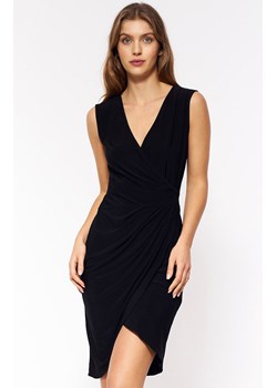 Kopertowa dopasowana sukienka mini czarna S202, Kolor czarny, Rozmiar 42, Nife ze sklepu Primodo w kategorii Sukienki - zdjęcie 140706196