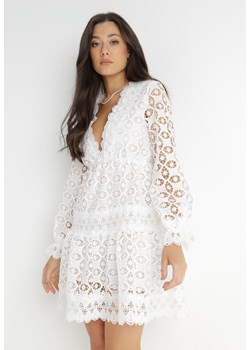 Biała Sukienka Mellathe ze sklepu Born2be Odzież w kategorii Sukienki - zdjęcie 140721686
