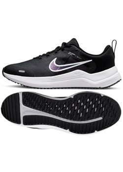 Buty do biegania Nike Downshifter 12 Jr DM4194 003 czarne ze sklepu ButyModne.pl w kategorii Buty sportowe damskie - zdjęcie 140742167