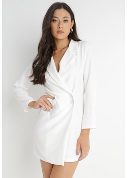 Biała Sukienka Ionitheme ze sklepu Born2be Odzież w kategorii Sukienki - zdjęcie 140812525