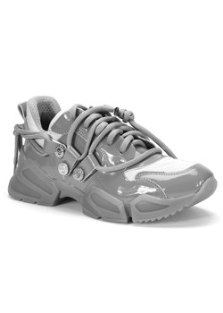 Popielate sneakersy PARLA ze sklepu Domenoshoes w kategorii Buty sportowe damskie - zdjęcie 140824228