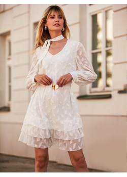 Biała sukienka z falbankami L'AF Lara ze sklepu Eye For Fashion w kategorii Sukienki - zdjęcie 141152265