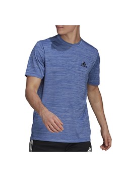 Koszulka adidas Aeroready Designed To Move Sport Stretch GM2139 - niebieska ze sklepu streetstyle24.pl w kategorii T-shirty męskie - zdjęcie 141256246